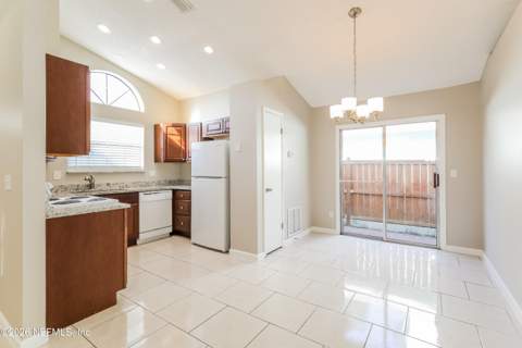 1323 Brandywine Drive #B, Orange Park FL - photo 6 of 15