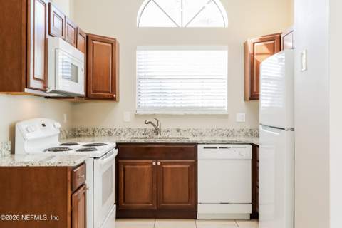 1323 Brandywine Drive #B, Orange Park FL - photo 8 of 15