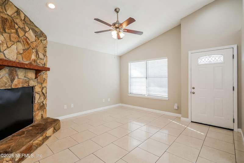 3 bedroom Single Family Residence at 1323 Brandywine Drive #B, Jefferson Square, Orange Park — photo 4
