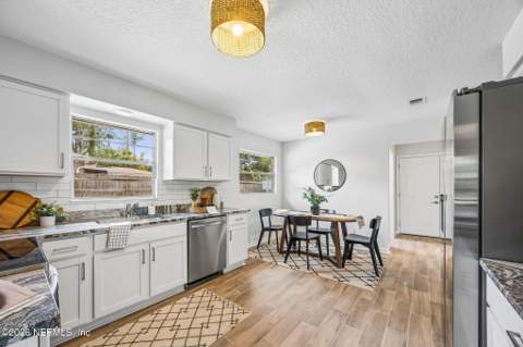 3375 Sequoia Road, Orange Park FL - photo 14 of 48