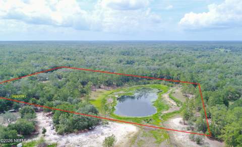 7150 Sapphire Lane, Keystone Heights FL - photo 24 of 36