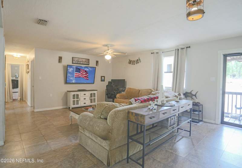 2 bedroom Single Family Residence at 7150 Sapphire Lane, M Lake Estates, Keystone Heights — photo 4