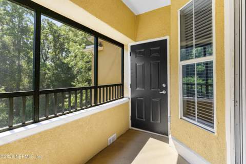 8539 Gate Parkway #1436, Jacksonville FL - photo 7 of 34