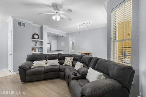 8539 Gate Parkway #1436, Jacksonville FL - photo 12 of 34
