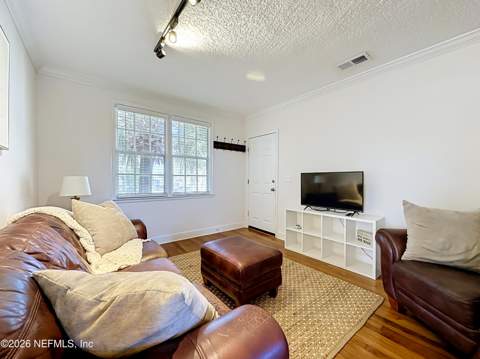 319 1st Avenue #2-D, Jacksonville Beach FL - photo 10 of 47