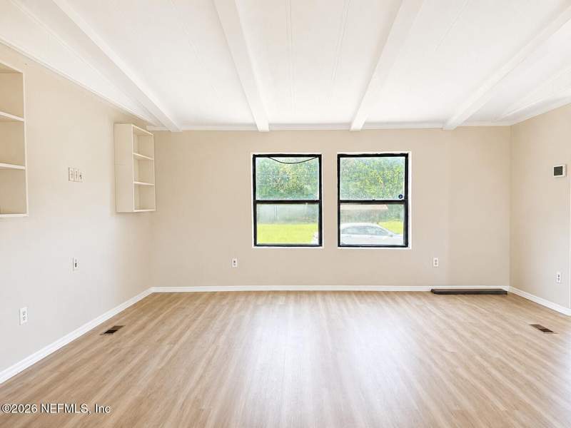 3 bedroom Mobile Home at 1684 Eagle Nest Lane, Middleburg, Middleburg — photo 3