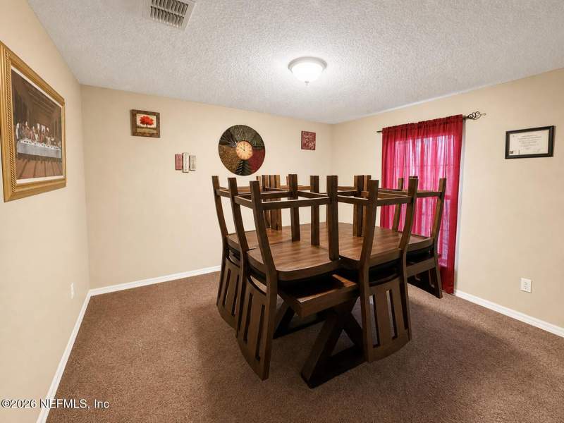 4 bedroom Single Family Residence at 7249 Oxfordshire Avenue, St James Place, Jacksonville — photo 3