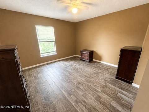 7249 Oxfordshire Avenue, Jacksonville FL - photo 14 of 23