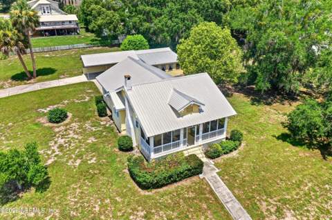 101 N Lake Street, Crescent City FL - photo 6 of 64