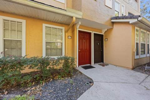 10075 Gate Parkway #305, Jacksonville FL - photo 23 of 33