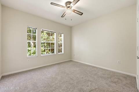 10075 Gate Parkway #305, Jacksonville FL - photo 14 of 33