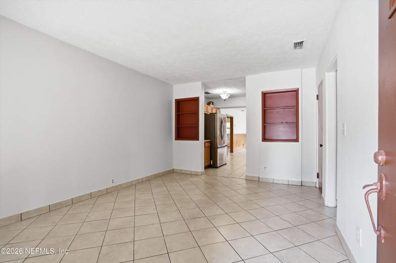 4 bedroom Single Family Residence at 6258 Spring Forest Circle, Spring Forest, Jacksonville — photo 3