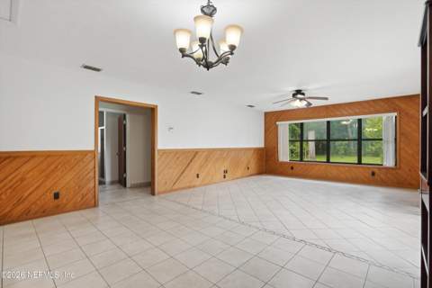 6258 Spring Forest Circle, Jacksonville FL - photo 9 of 44