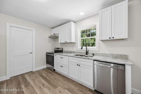 714 S 14th Street, Fernandina Beach FL - photo 13 of 37