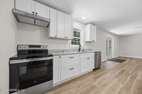 714 S 14th Street, Fernandina Beach FL - photo 15 of 37