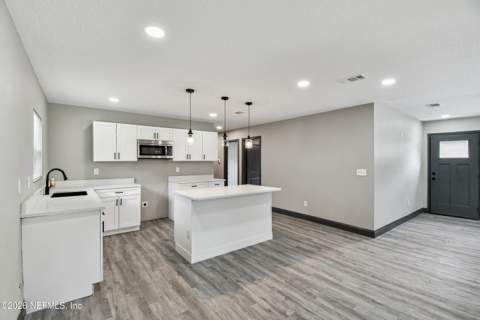 1120 E 24th Street, Jacksonville FL - photo 12 of 31