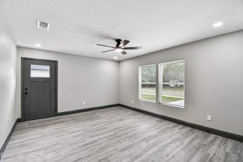 1120 E 24th Street, Jacksonville FL - photo 6 of 31