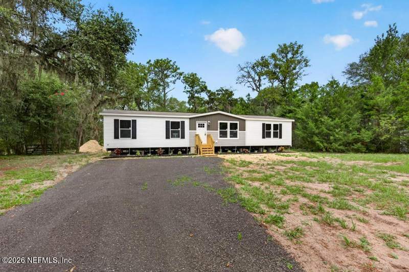 3 bedroom Mobile Home at 3216 Mill Creek Road, Metes & Bounds, Middleburg — photo 3