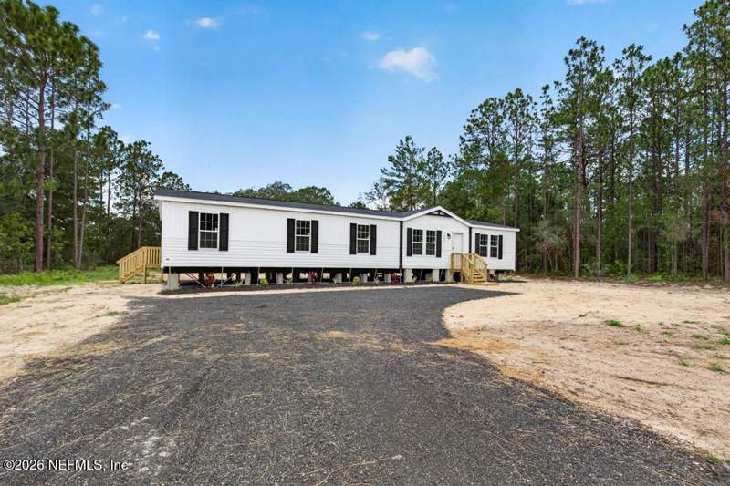 4 bedroom Mobile Home at 7682 Los Padres Avenue, Florida Frontier, Keystone Heights — photo 4