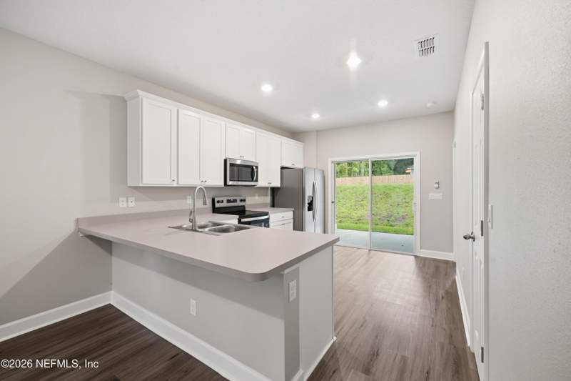 3 bedroom Single Family Residence at 8763 Susie Street, Jax Heights, Jacksonville — photo 5