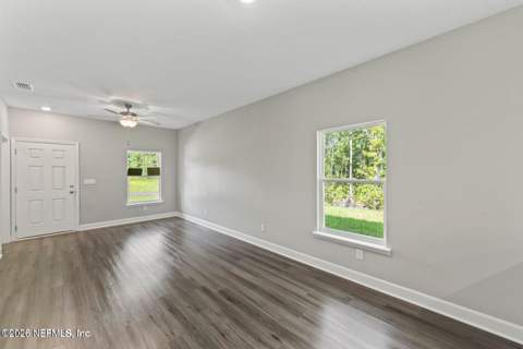 8763 Susie Street, Jacksonville FL - photo 14 of 35