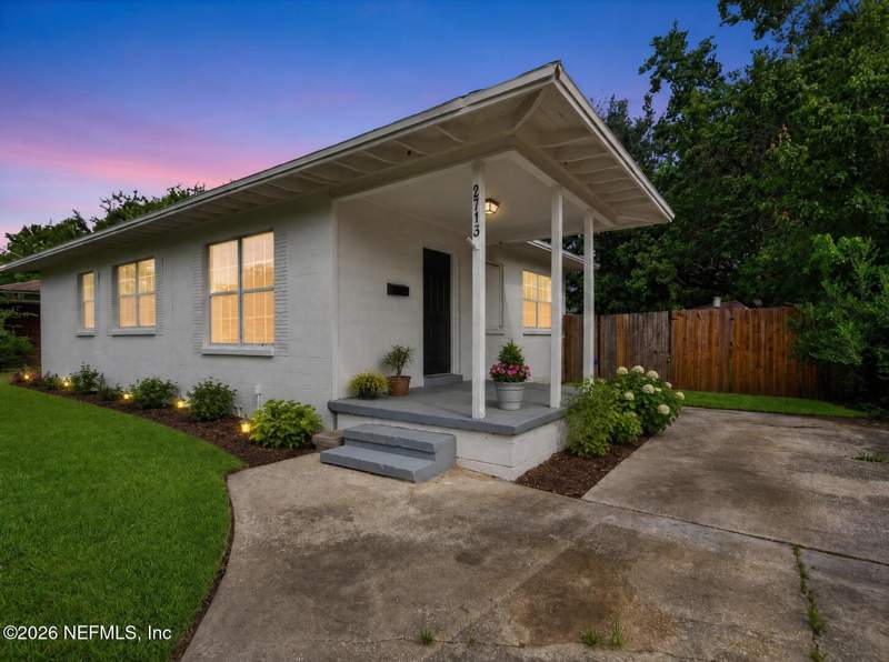 3 bedroom Single Family Residence at 2715 W 45th Street, Sunny Acres, Jacksonville — photo 2