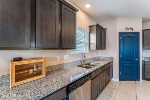 86719 Nassau Crossing Way, Yulee FL - photo 13 of 39