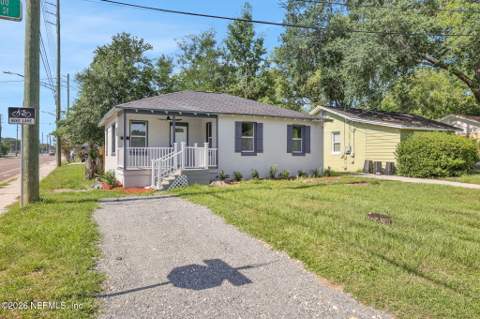 3002 Myra Street, Jacksonville FL - photo 6 of 45