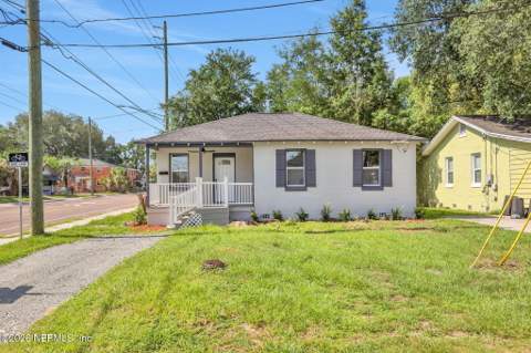3002 Myra Street, Jacksonville FL - photo 7 of 45