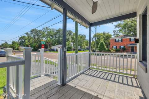 3002 Myra Street, Jacksonville FL - photo 8 of 45
