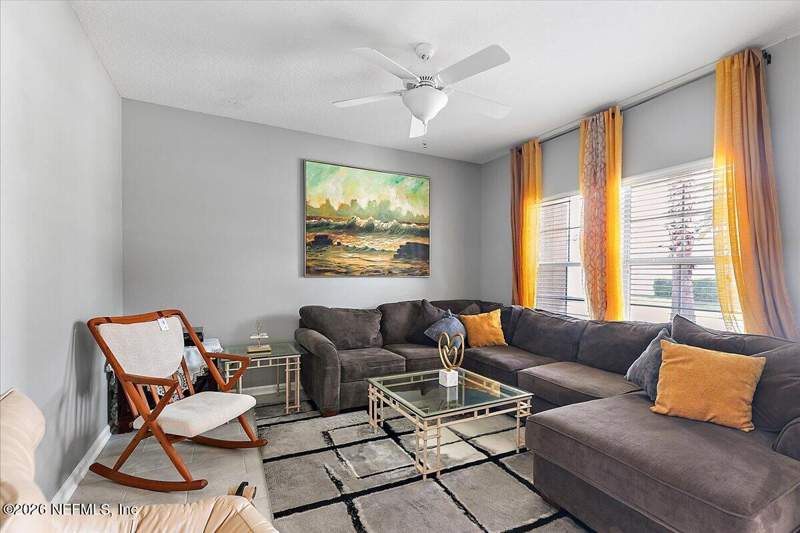 4 bedroom Single Family Residence at 10400 Addison Lakes Drive, Benton Lakes, Jacksonville — photo 5