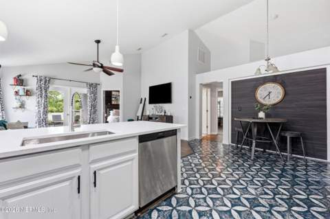 318 Casa Sevilla Avenue, St. Augustine FL - photo 10 of 29