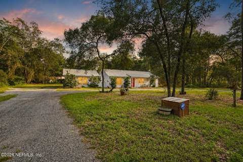381 SE 57th Street, Keystone Heights FL - photo 6 of 59