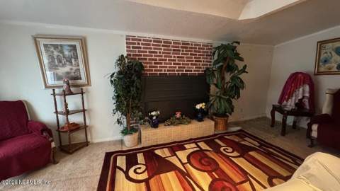 6721 Zircon Drive, Jacksonville FL - photo 11 of 22