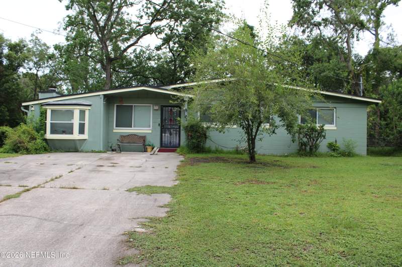 3 bedroom Single Family Residence at 6721 ZIRCON Drive, Cedar Hills Estates, Jacksonville — photo 2