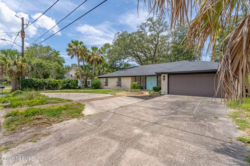 3 bedroom Single Family Residence at 3858 CHEROKEE VILLA Lane, Cove St Johns, Jacksonville — photo 4
