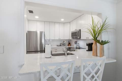 683 Ponte Vedra Boulevard #B, Ponte Vedra Beach FL - photo 10 of 38