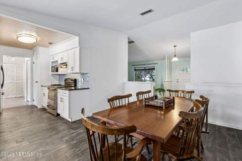 1207 14th Street, Jacksonville Beach FL - photo 13 of 49