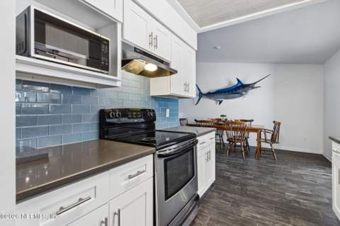 1207 14th Street, Jacksonville Beach FL - photo 9 of 49