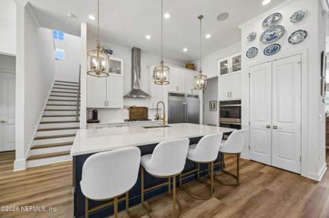 5071 Clapboard Creek Drive, Jacksonville FL - photo 12 of 85