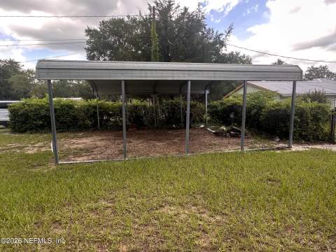 214 Mirror Lake Drive, Interlachen FL - photo 23 of 35