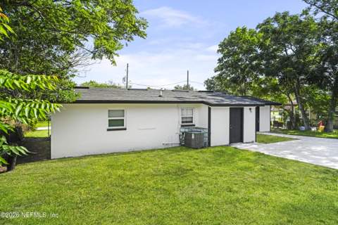 10762 Dulawan Drive, Jacksonville FL - photo 23 of 33