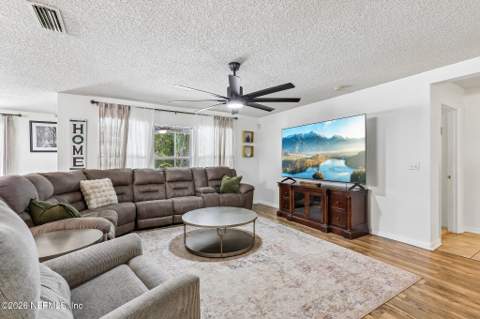 12450 Heathgate Court, Jacksonville FL - photo 17 of 63