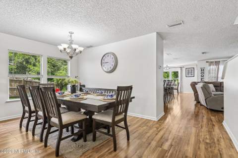 12450 Heathgate Court, Jacksonville FL - photo 9 of 63
