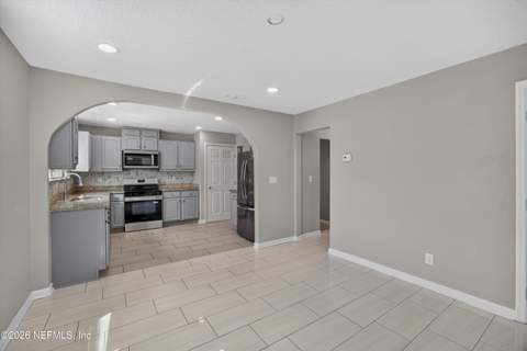 7015 Miss Muffet Lane, Jacksonville FL - photo 9 of 42