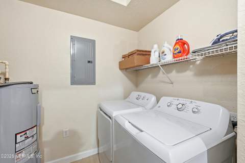10075 Gate Parkway #911, Jacksonville FL - photo 20 of 27