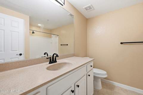 10075 Gate Parkway #911, Jacksonville FL - photo 19 of 27