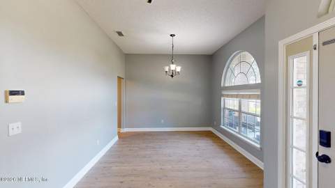 9357 Picarty Drive, Jacksonville FL - photo 6 of 48