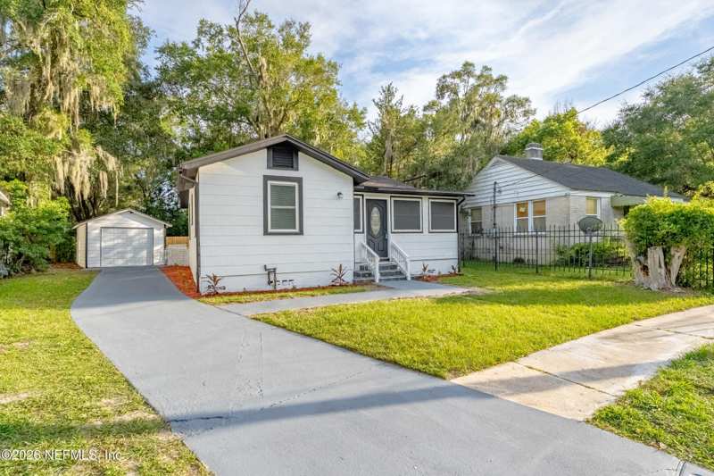 2 bedroom Single Family Residence at 104 W 54th Street, Pearl Court, Jacksonville — photo 1