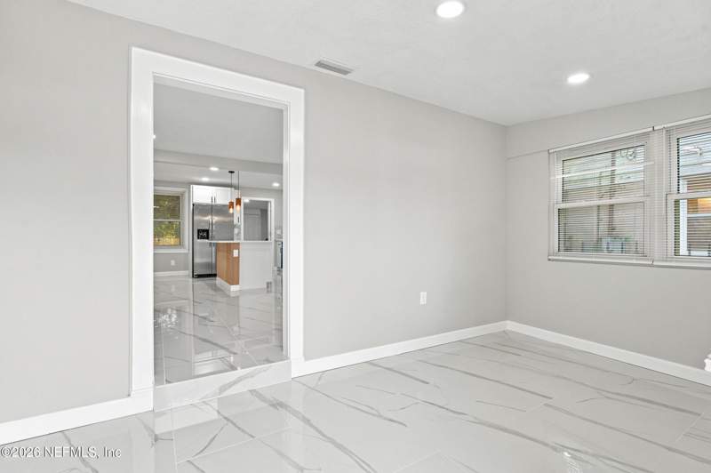 2 bedroom Single Family Residence at 104 W 54th Street, Pearl Court, Jacksonville — photo 5